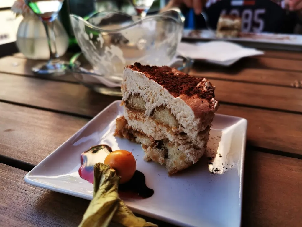 Menu_Rossi al Fiume_Bonn_immagine_2