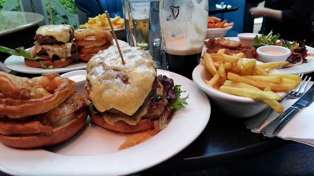 Teach Dolmain_Ireland_slider_image_3