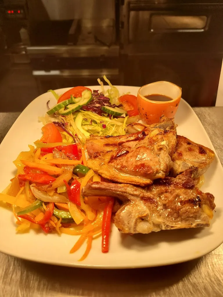 Menu_Billies Grill and Chinese Restaurant -Coffee House_Ireland_image_4