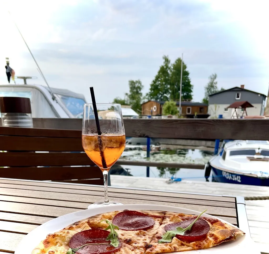 Menu_Hafenbar Eggesin - Restaurant & Camping - 2.Einfahrt - Direkt im Hafen, direkt am Wasser!_Eggesin_immagine_6