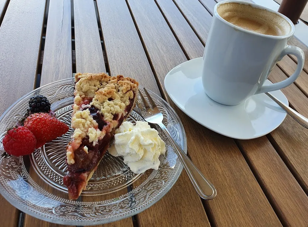 Menu_Hafenbar Eggesin - Restaurant & Camping - 2.Einfahrt - Direkt im Hafen, direkt am Wasser!_Eggesin_immagine_9