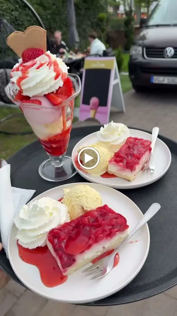 Ahmad‘s Grillhaus & Eiscafé_Eggesin_slider_image_2