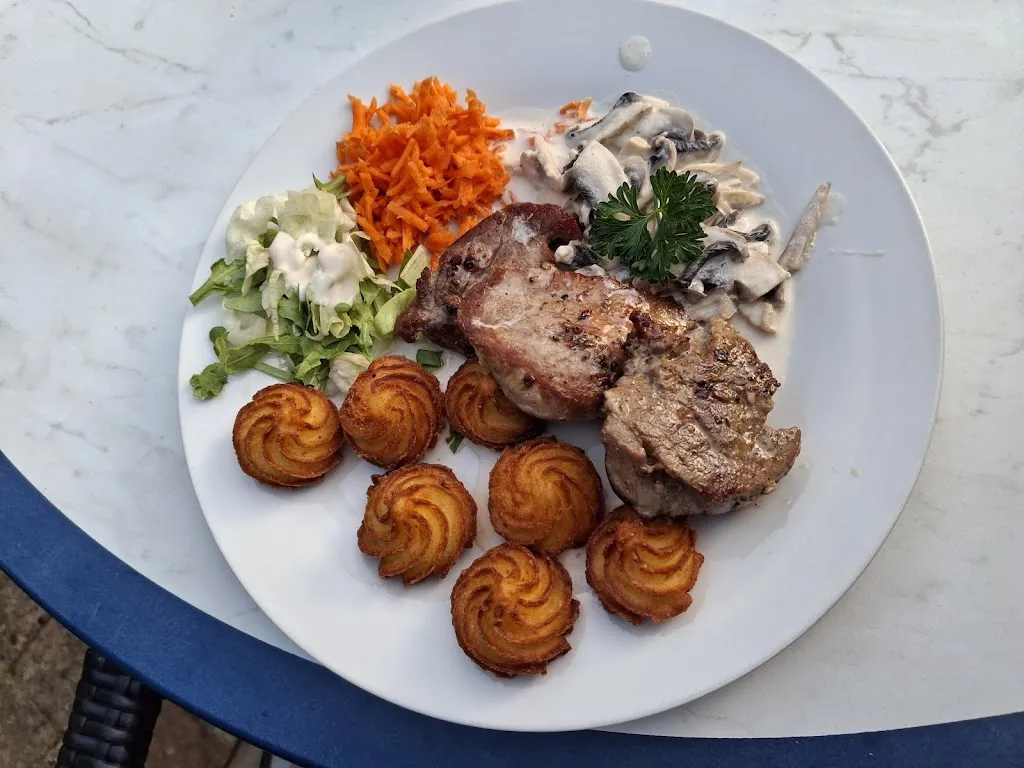 Roman Günter_Fischgaststätte Zum Anker_Dranske_recensione