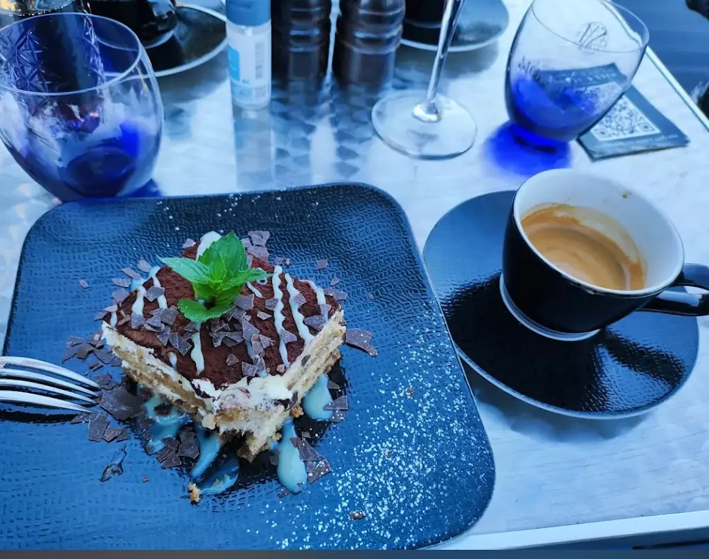 Pizzeria & Ristorante Piccolo Italia Nonnevitz_Dranske_slider_image_2