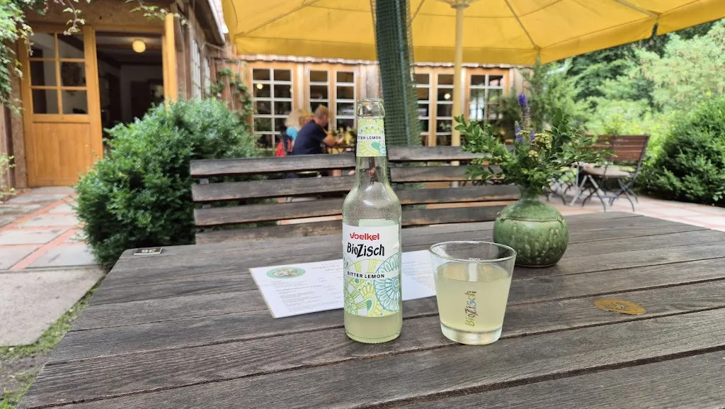 Michael Rausch_Waldcafé & Biergarten Meyers Hausstelle_Rostock_review