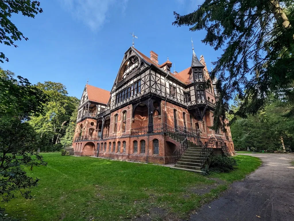 Jagdschloss Gelbensande restaurant in Gelbensande