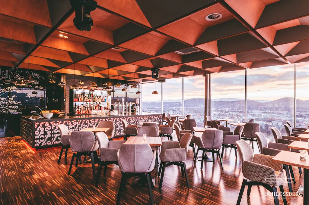 Restaurant SCHLOSSBERG_Austria_slider_image_1