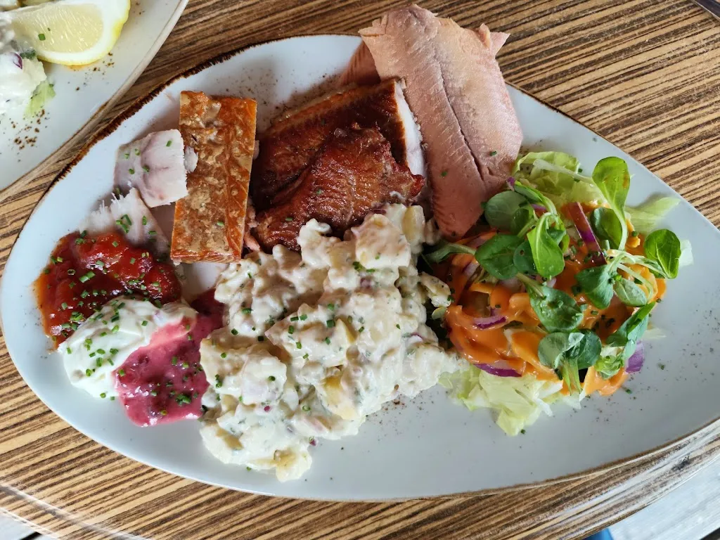 Müritzfischer Fischerhof Damerow_Jabel_slider_image_3