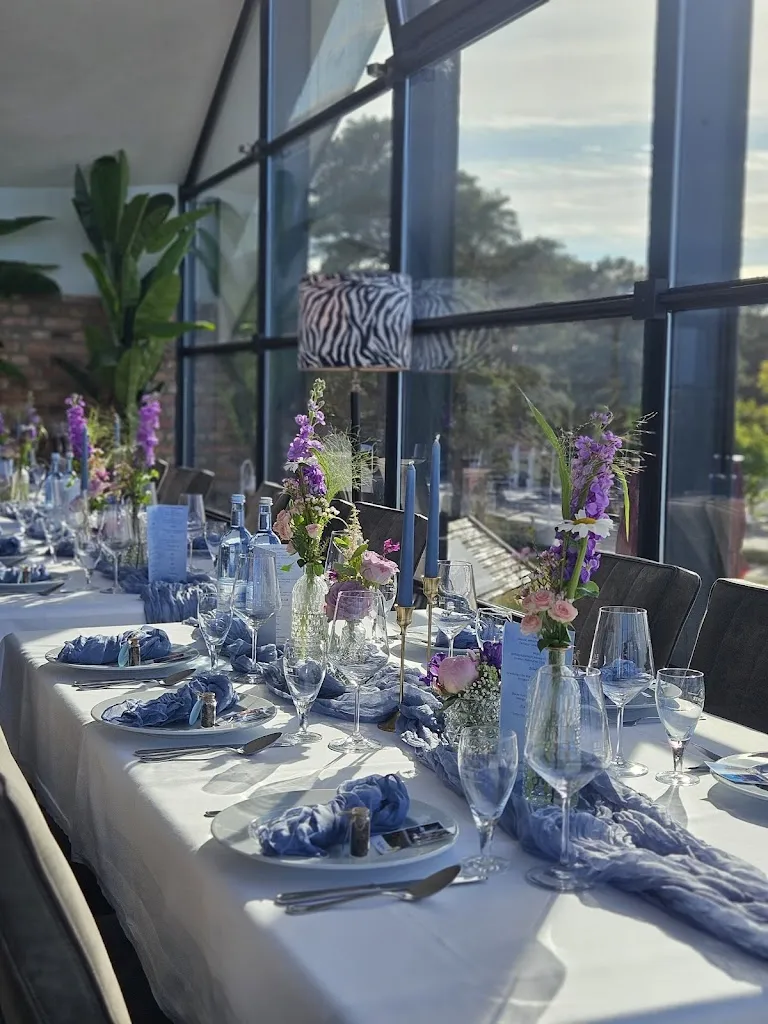 Restaurant & Hotel OSTSEEPERLE Glowe AUF RÜGEN_Glowe_slider_image_1