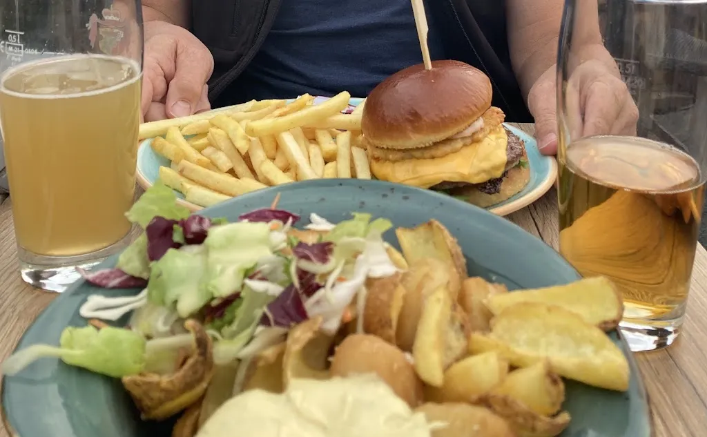 F.A.R._Strandcafé De Düün_Glowe_review