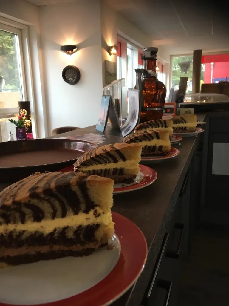 Café 80_Glowe_slider_image_2