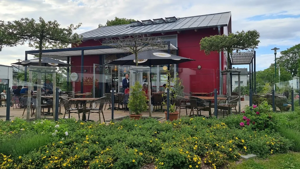 Maharadscha Glowe_Glowe_slider_image_3