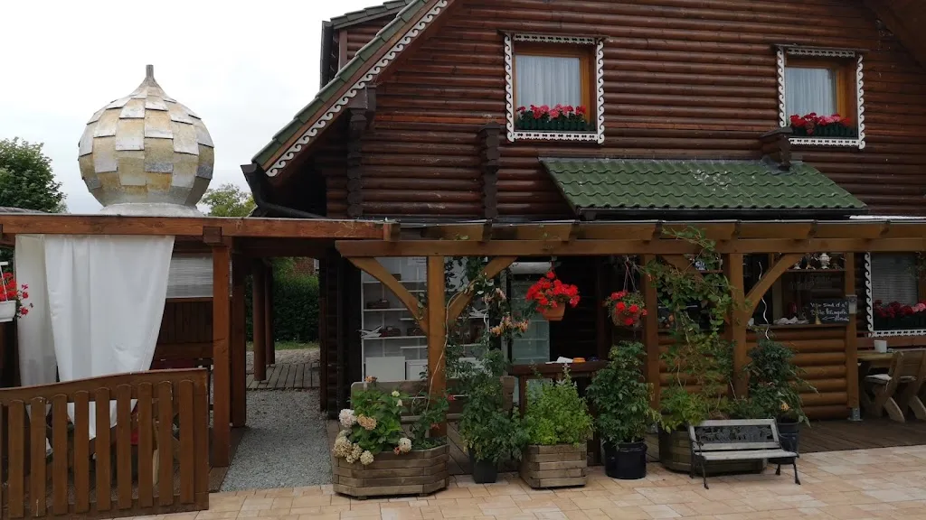 Cafe Samowar_Glowe_slider_image_3