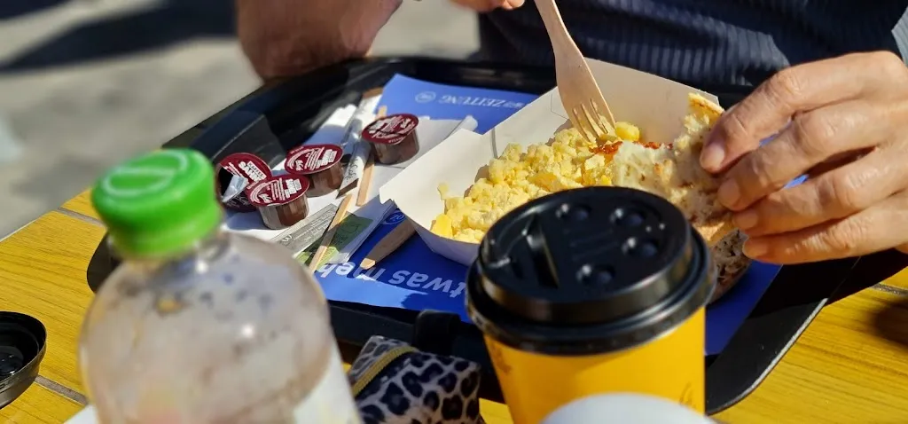 Menu_McDonald's_Süderholz_image_7