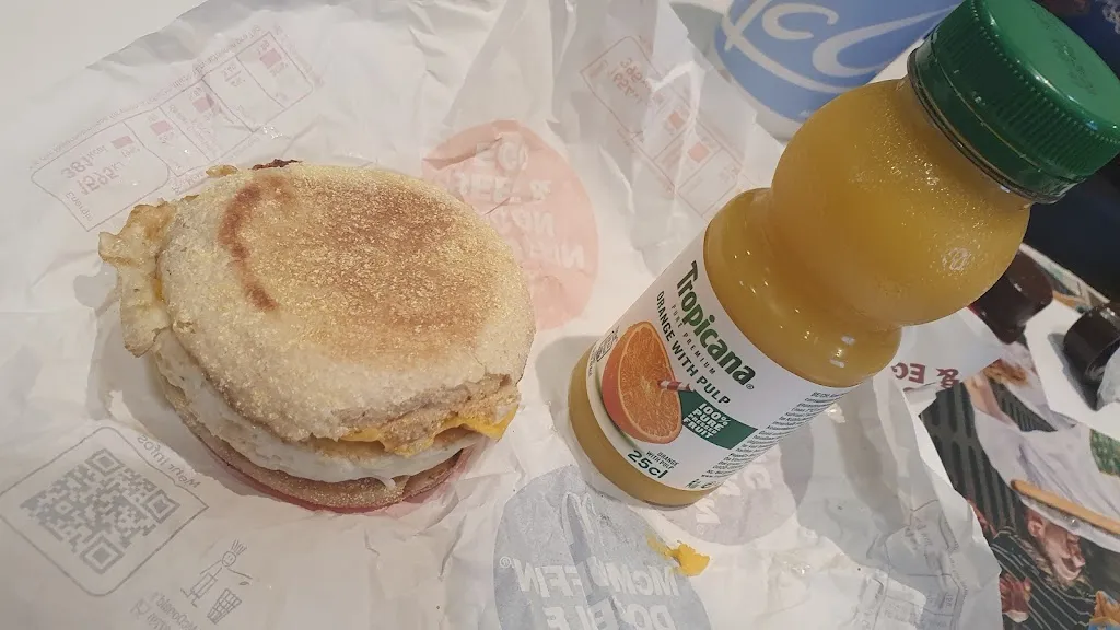 Menu_McDonald's_Süderholz_image_9