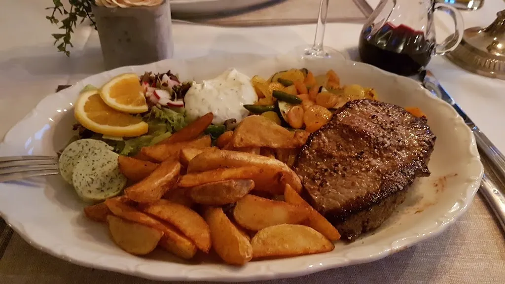 Burg Restaurant_Neustadt-Glewe_slider_image_3