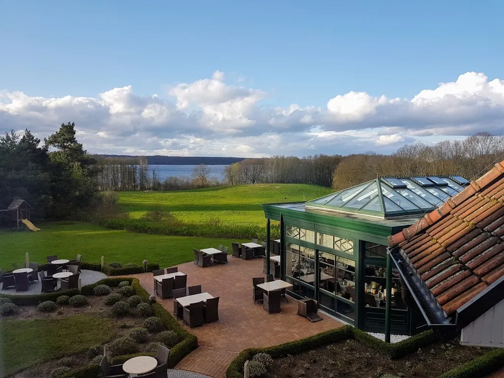 Lisette_Nemerow_slider_image_3