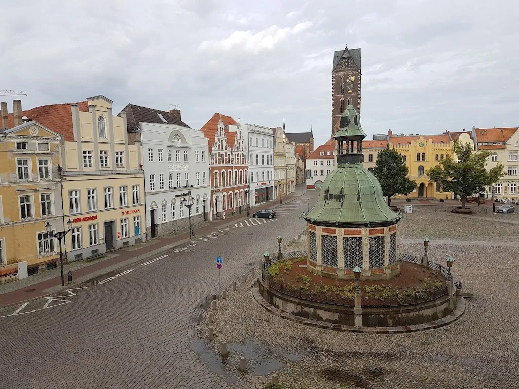 beat shona_Phoenix Hotel Reuterhaus_Wismar_review