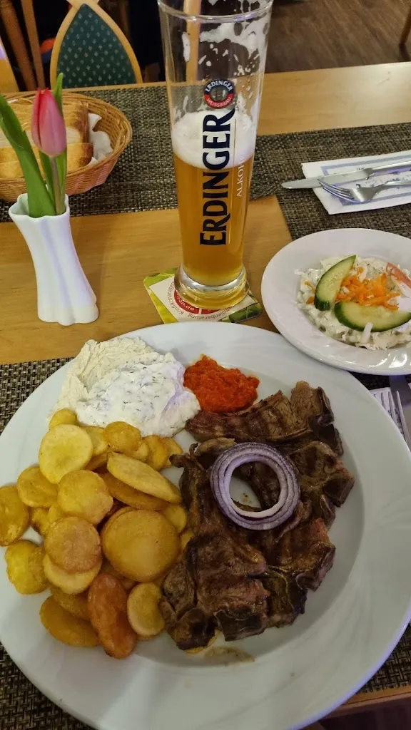 Restaurant Zorbas & Weißes Rössel_Hagenow_slider_image_2