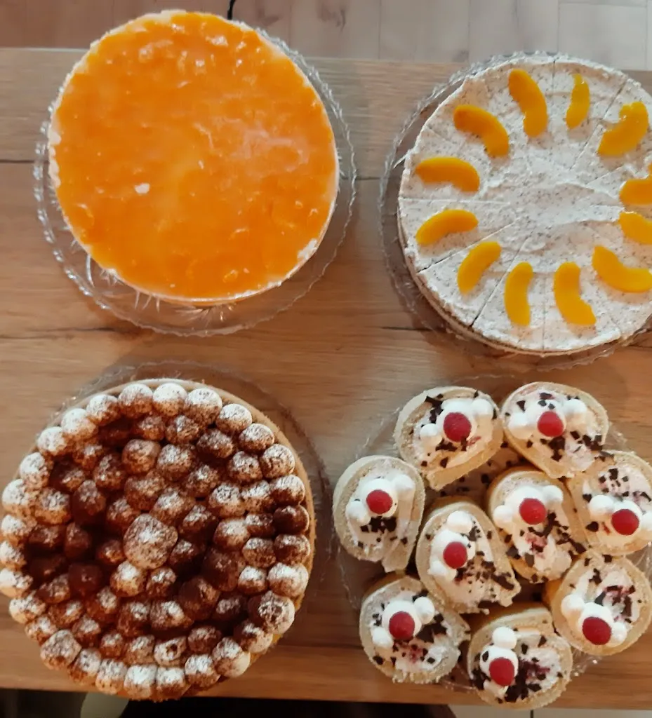 Kreihnsdörper Café-Stübchen_Grevesmühlen_slider_image_3