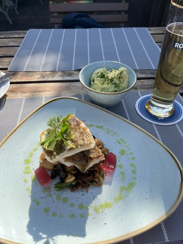 Anfra_Zum Hiddenseer_Hiddensee_review