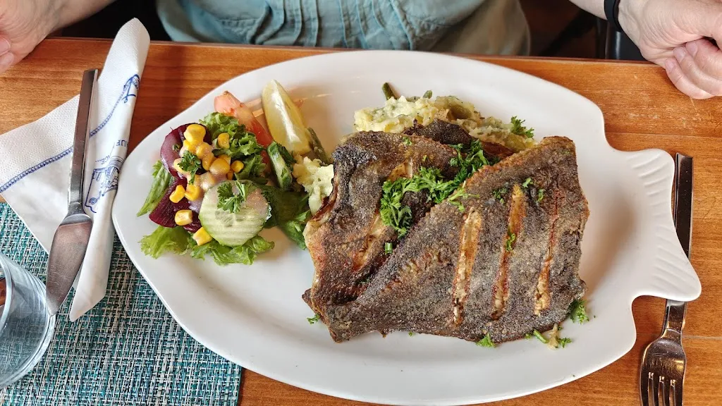 Pension & Gaststätte Zur Boje Karin Schlieker_Hiddensee_slider_image_3