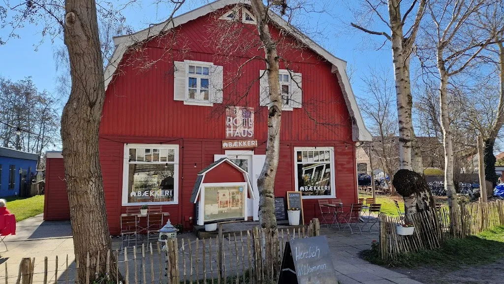BÆKKERI im Das rote Haus_Hiddensee_slider_image_3