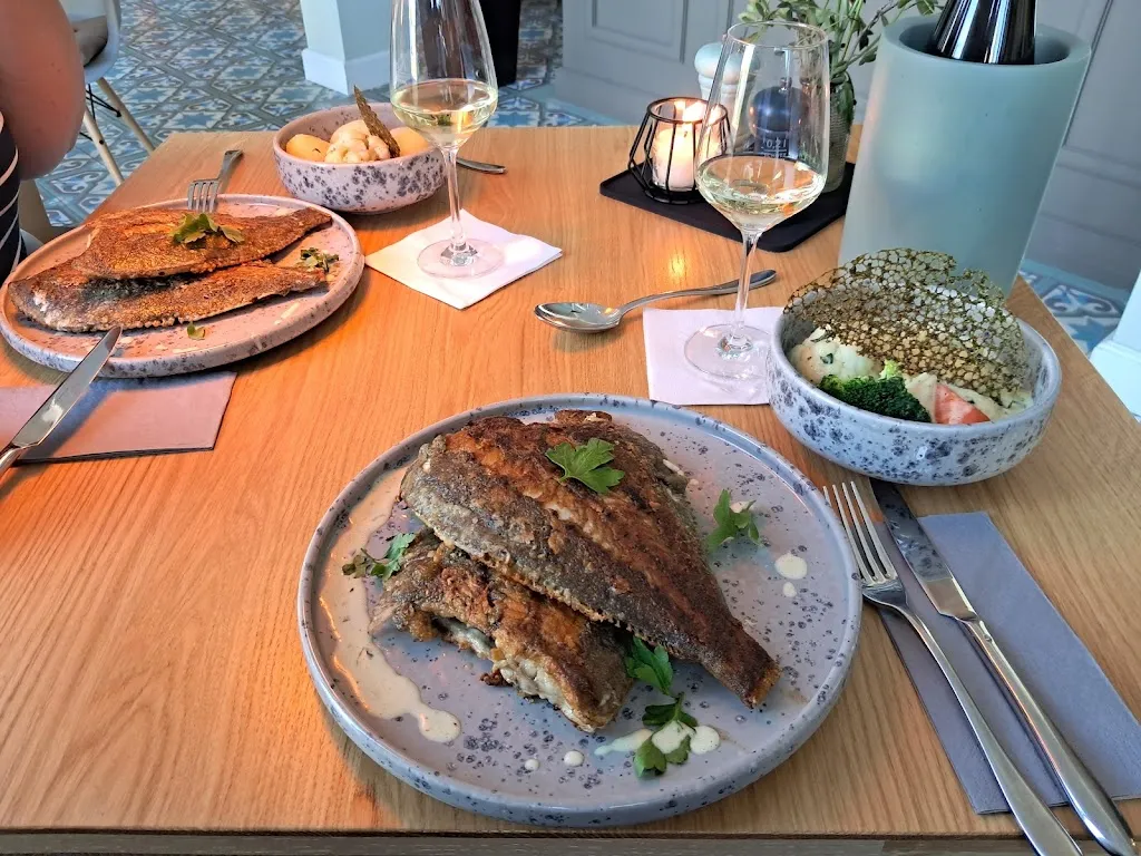 Henning Schneider_Restaurant Süderend_Hiddensee_recensione