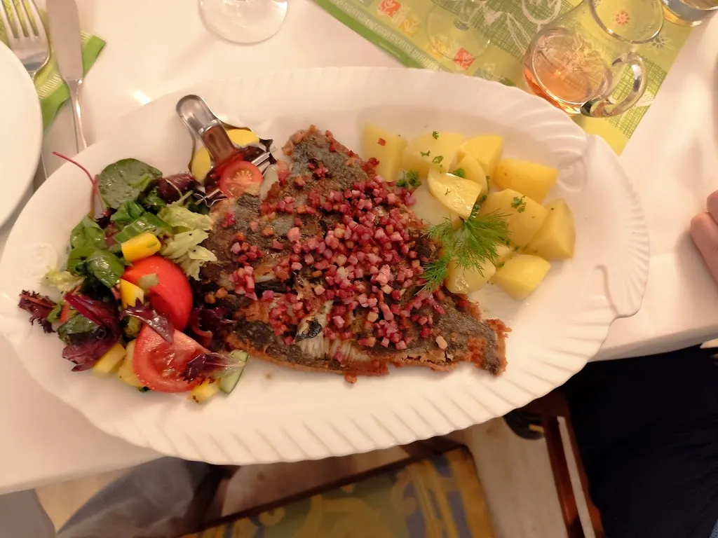 Karina Wieschmann_Barlach Stuben_Güstrow_review