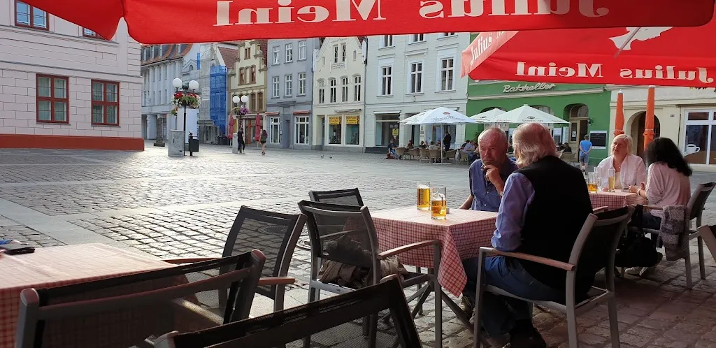 Markt-Restaurant Voss restaurant in Güstrow