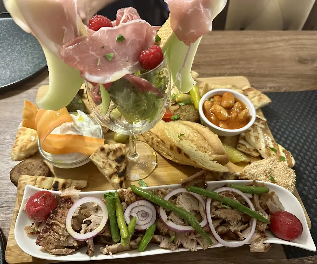 Griechisches Spezialitäten Restaurant Edessa_Güstrow_slider_image_3