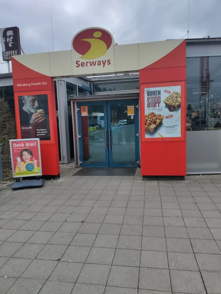 Uwe Langhammer_Serways Raststätte Nürnberg-Feucht Ost_Feucht_review