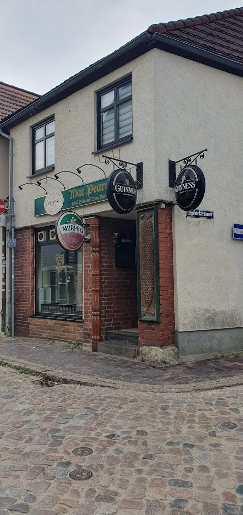 Mac Pears Irish Pub_Güstrow_slider_image_2