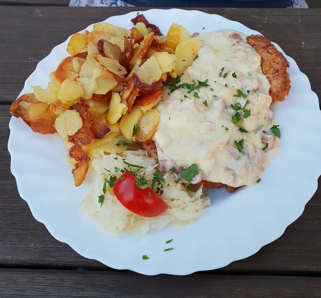 Gaststätte Bölkower Bauernstube_Rosin_slider_image_2