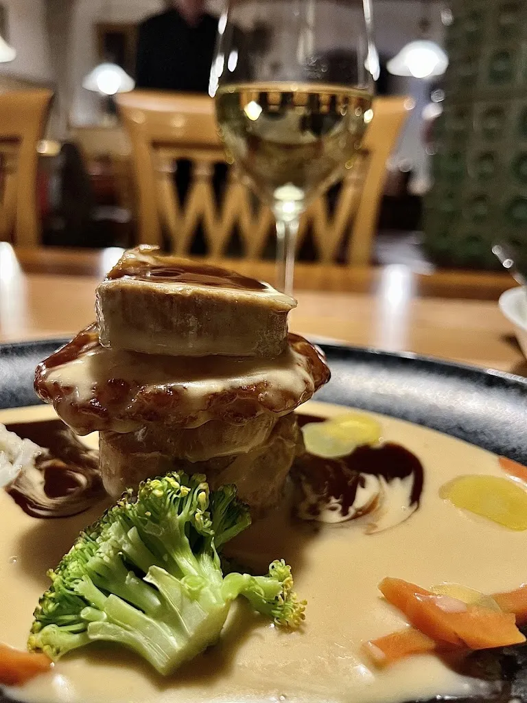 Gerrit Sievert_Restaurant - Hotel 