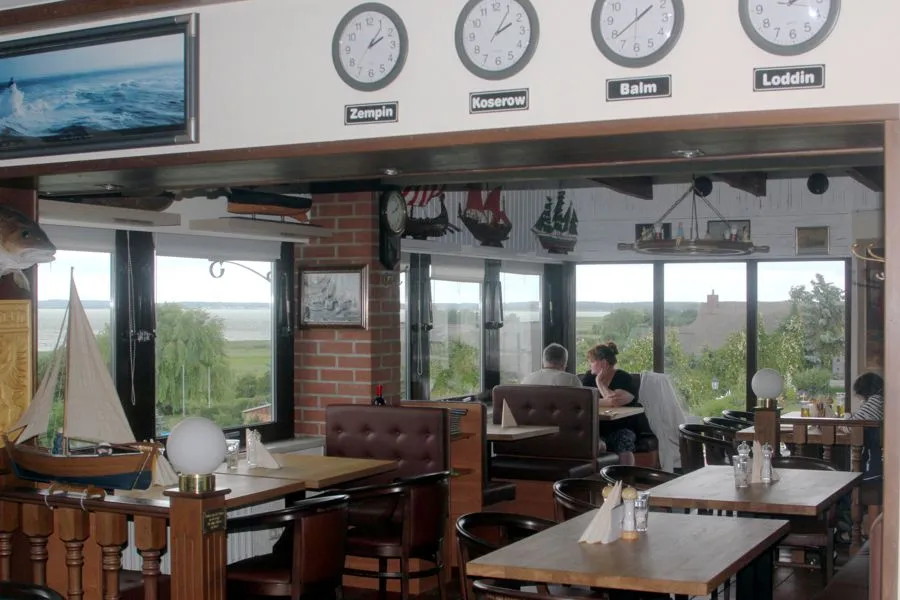 Fisch- und Grillrestaurant Waterblick_Loddin_slider_image_1