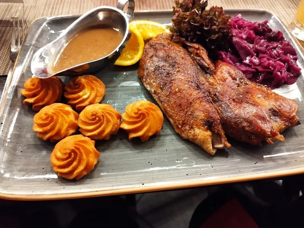 Menu_Gasthof Scharfe Kurve mit Hotel & Eiscafé_Lützow_image_5