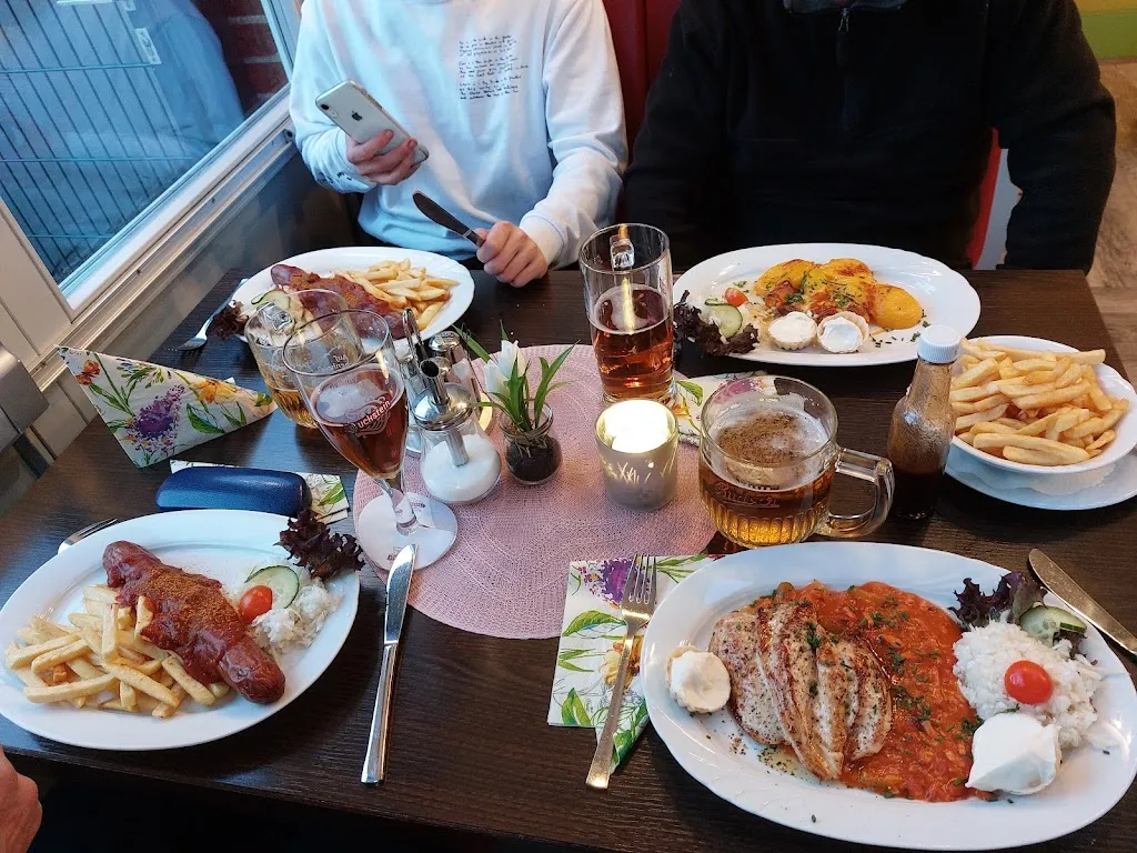 Menu_Gasthof Scharfe Kurve mit Hotel & Eiscafé_Lützow_image_9