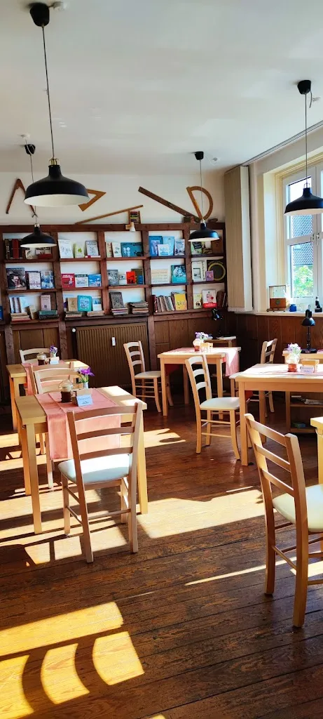 Restaurant "De oll Dörpschaul" restaurant in Lützow