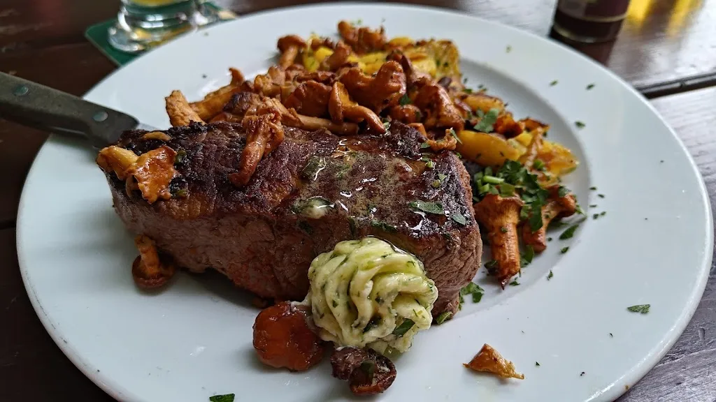 Diebels Fasskeller_Chemnitz_slider_image_3