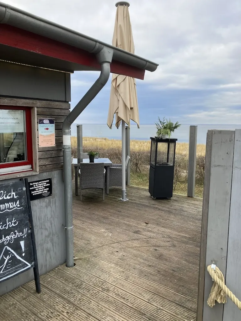 Uwe Dallmeier_Linda + Björn Kastner GbR - Alte Wetterstation_Lubmin_review