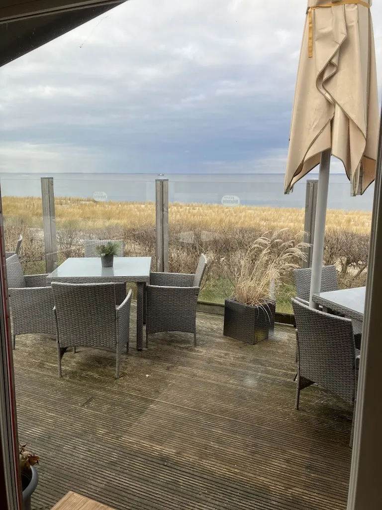 Linda + Björn Kastner GbR - Alte Wetterstation_Lubmin_slider_image_1