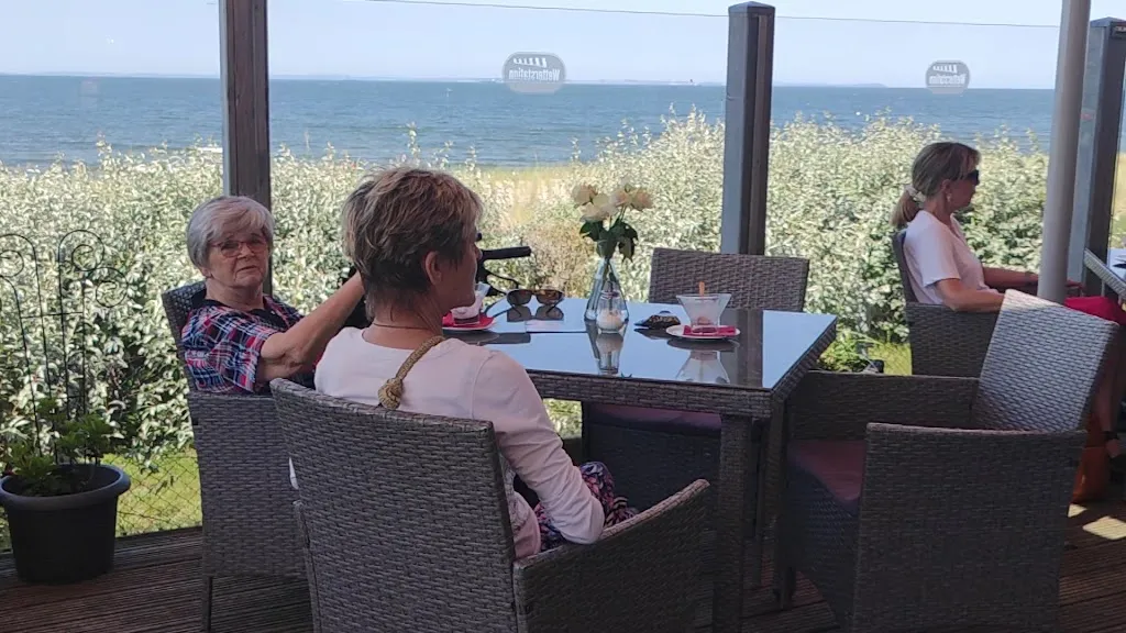 Linda + Björn Kastner GbR - Alte Wetterstation_Lubmin_slider_image_2