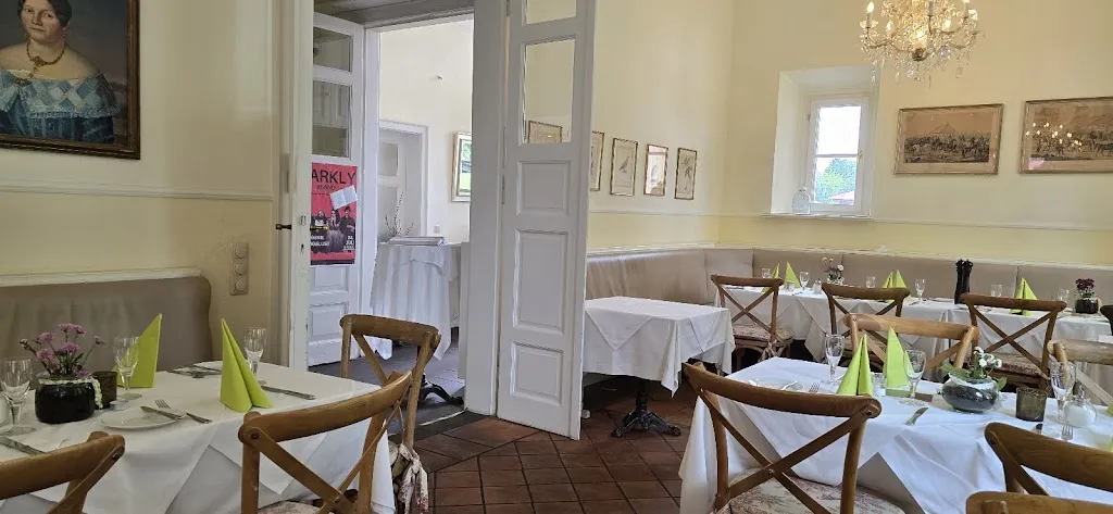 Restaurant und Kaffeehaus Alte Wache_Ludwigslust_slider_image_3