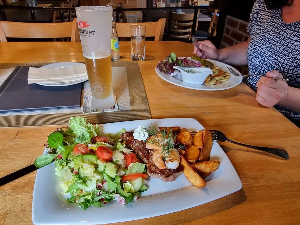 Lucas Rösig_Gasthof Kliesow's Reuse_Mönchgut_review