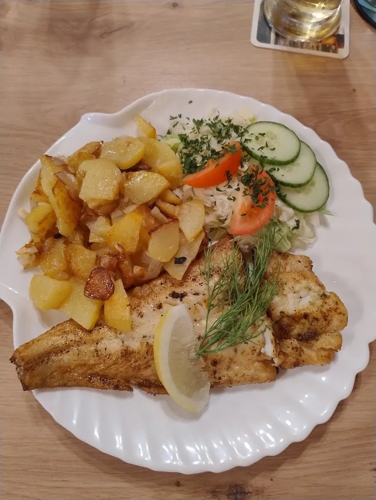 Bianka Hartmann_Gaststätte 