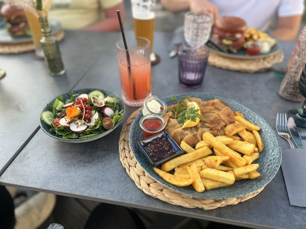 Restaurant & Ferienwohnungen Blaue Maus_Mirow_slider_image_3