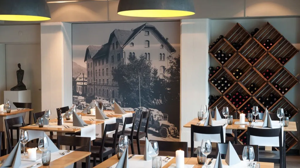 Neumühle restaurant in Baar
