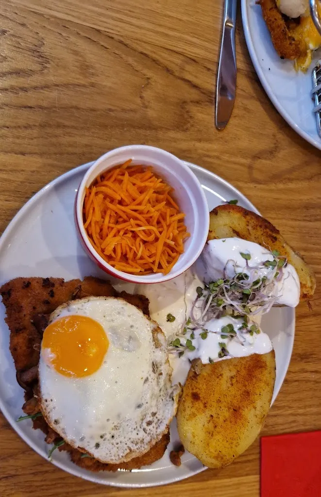 André Schink_Dat Schnitzelhus_Dierhagen_review