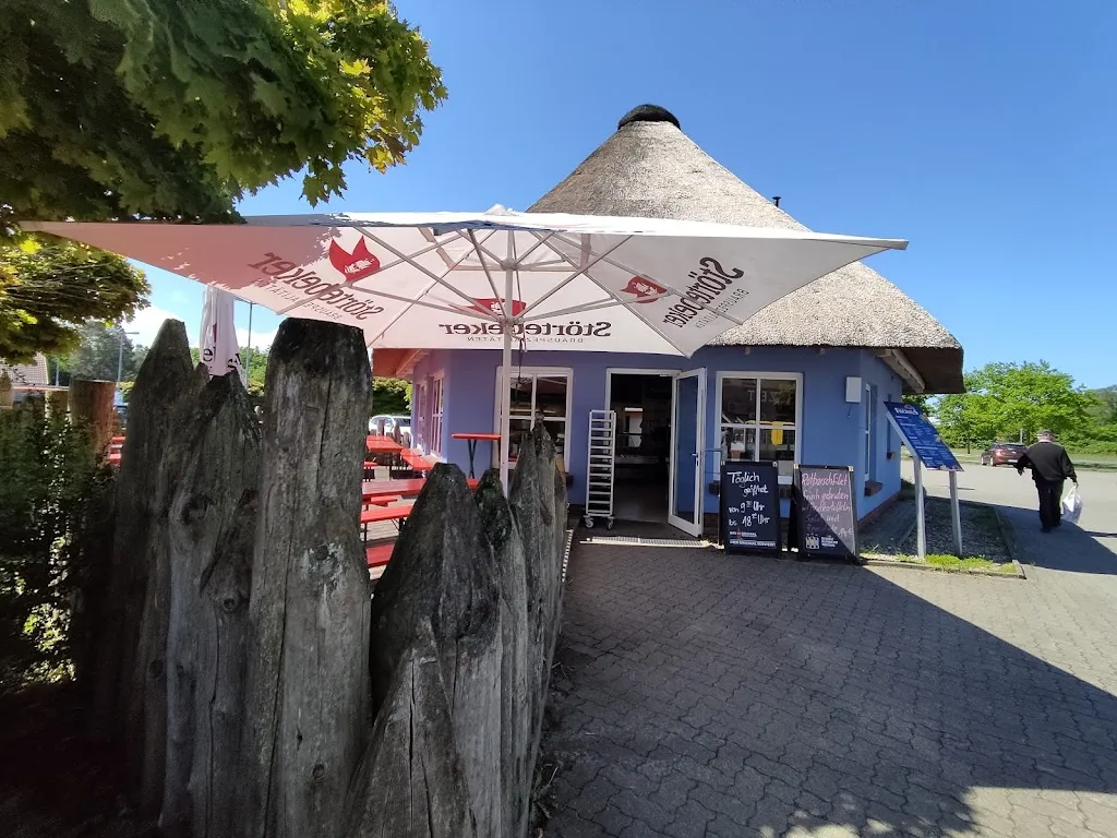 Fischhus - Fischpavillon restaurant in Dierhagen